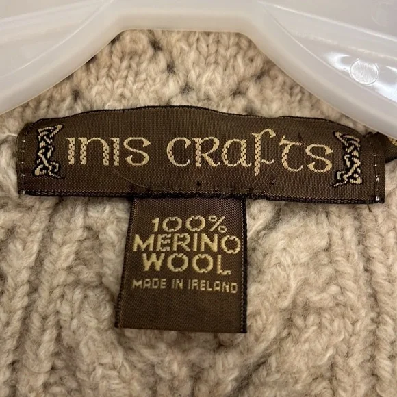 Inis Crafts 100% merino wool zippered cardigan made in Ireland size S - Picture 9 of 16